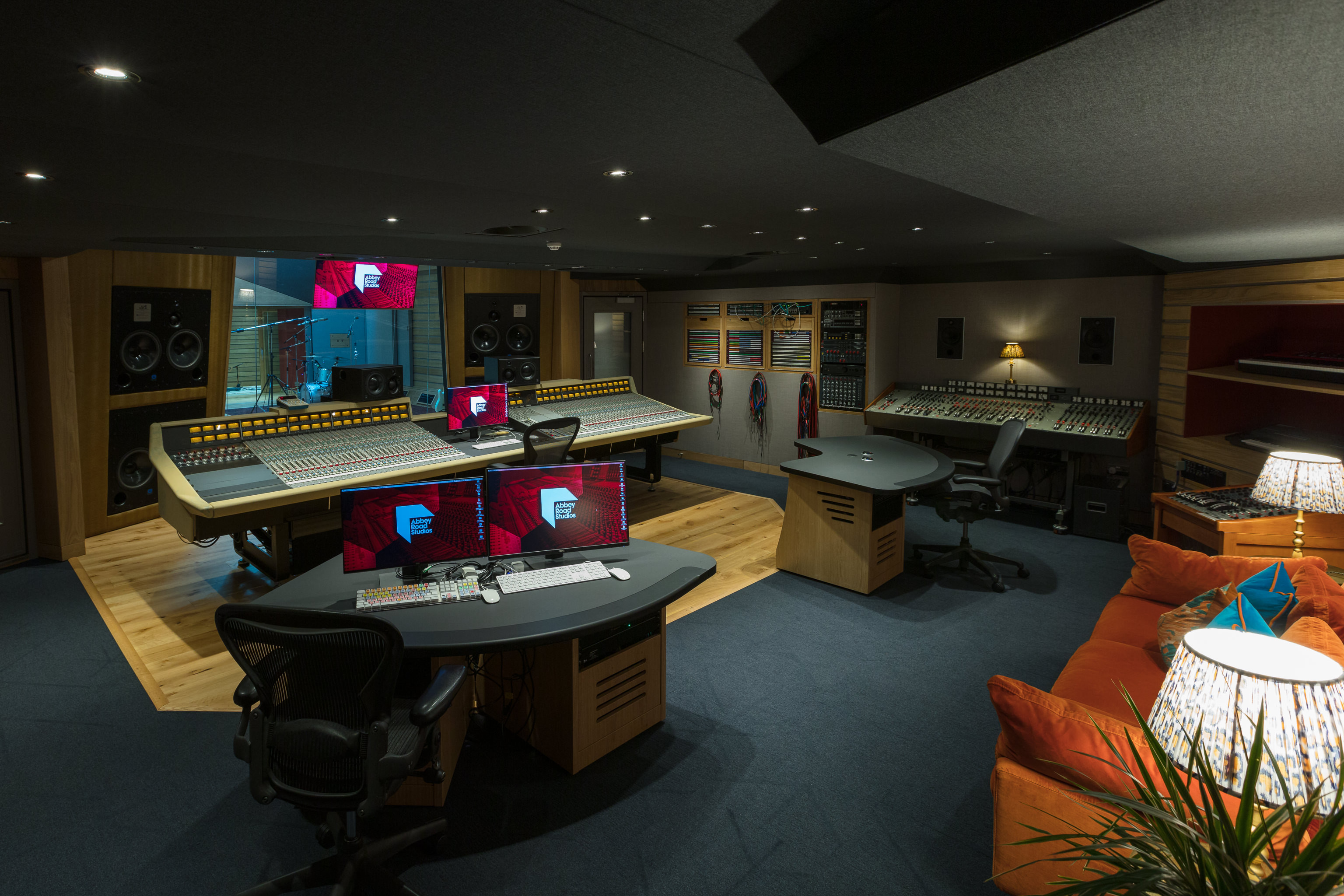 Abbey Road Studios installs 21 Van Damme Purple Patchbays in Studio Three