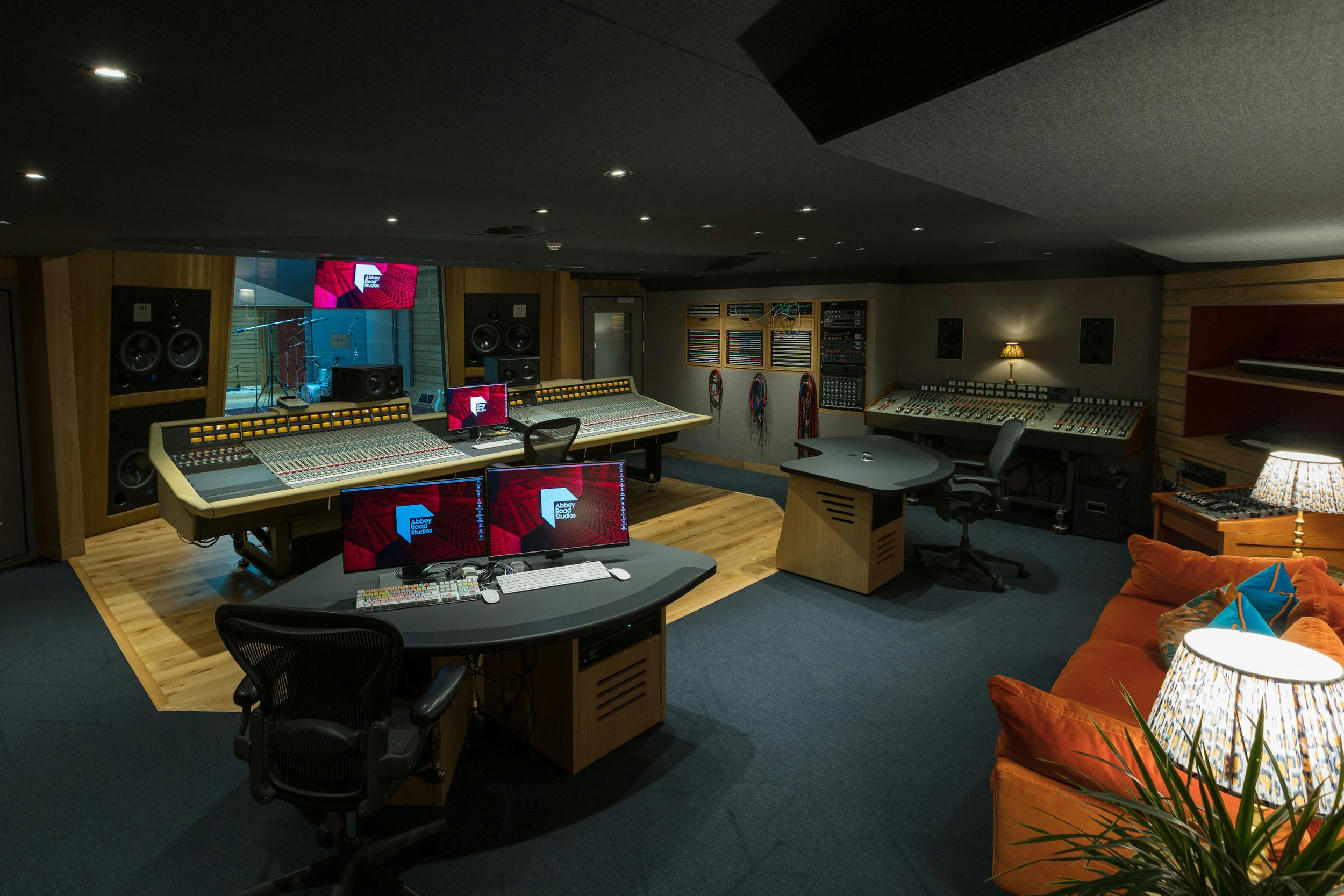 Abbey Road Studios installs 21 Van Damme Purple Patchbays in Studio Three