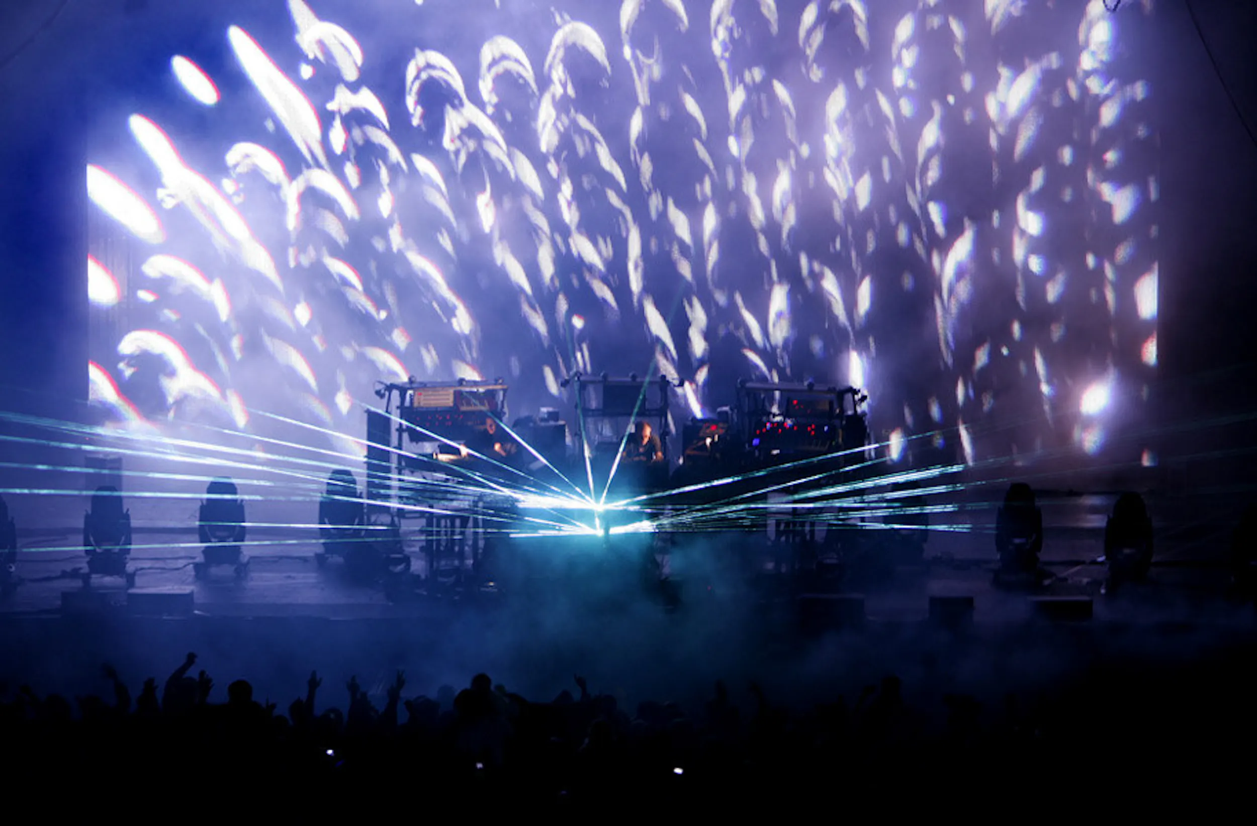 JustLite calls on Van Damme cables to ensure a successful summer of festivals