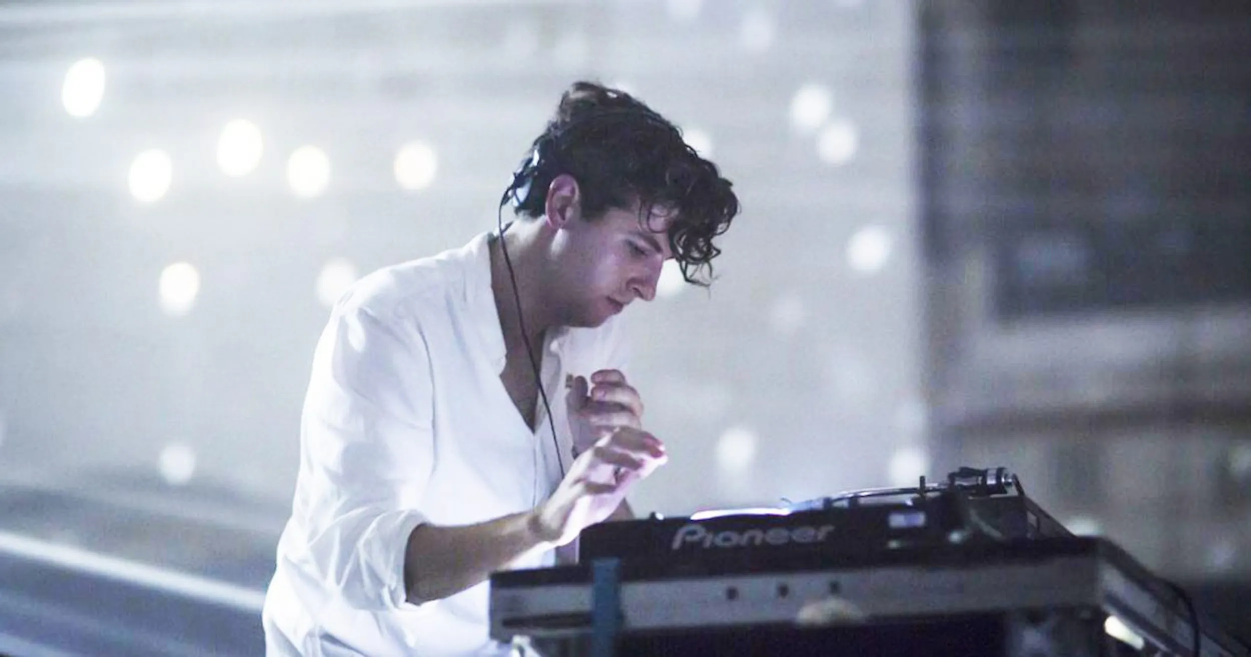 Van Damme to go on Tour with Jamie XX